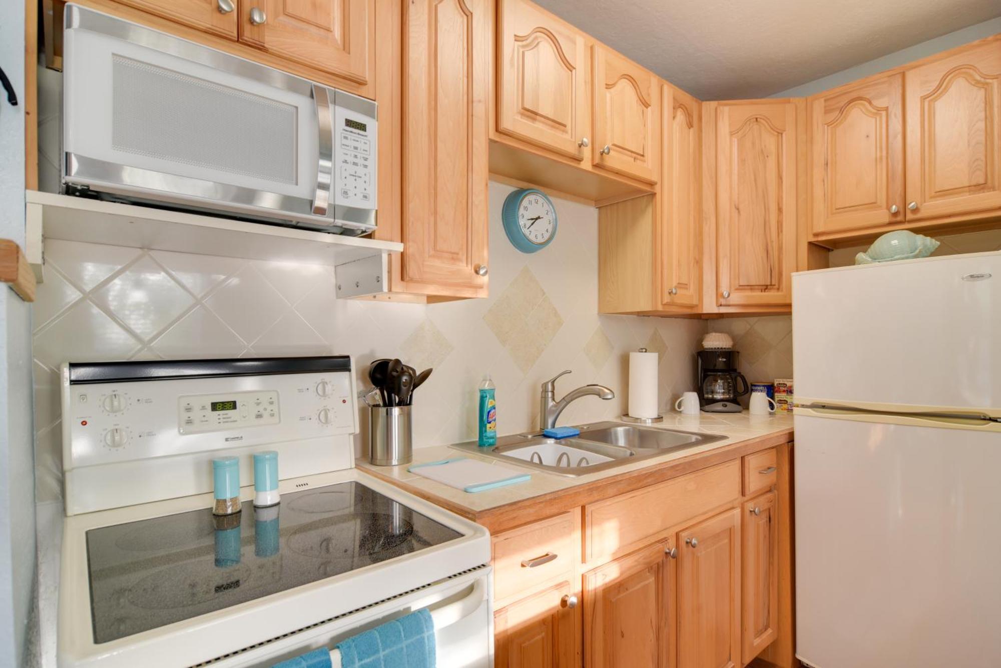 Condo With Community Pool - Walk To Madeira Beach! St. Pete Beach Buitenkant foto